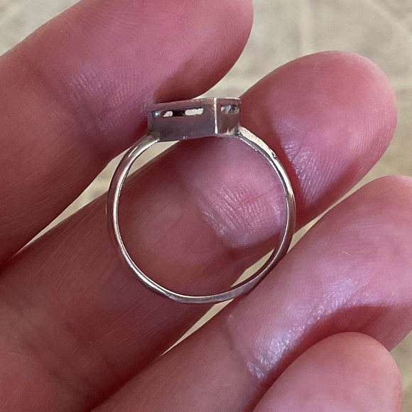 NWOT Sterling Silver 925 Unique Ring Size US 7 - Picture 4 of 8